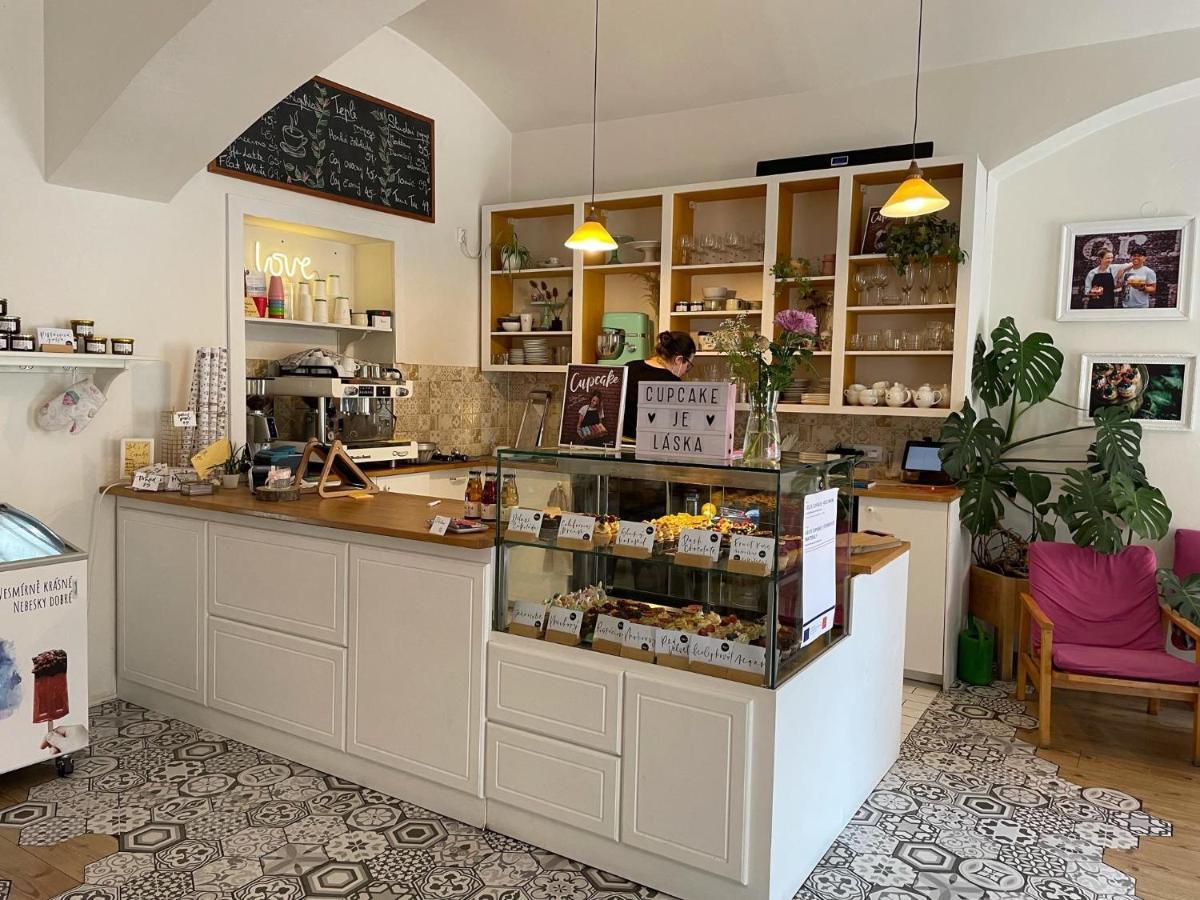 Charles Square Hostel Πράγα Εξωτερικό φωτογραφία