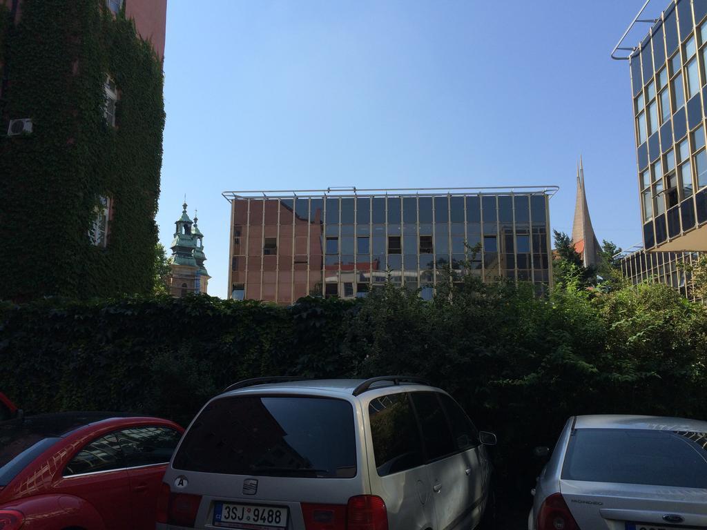 Charles Square Hostel Πράγα Εξωτερικό φωτογραφία