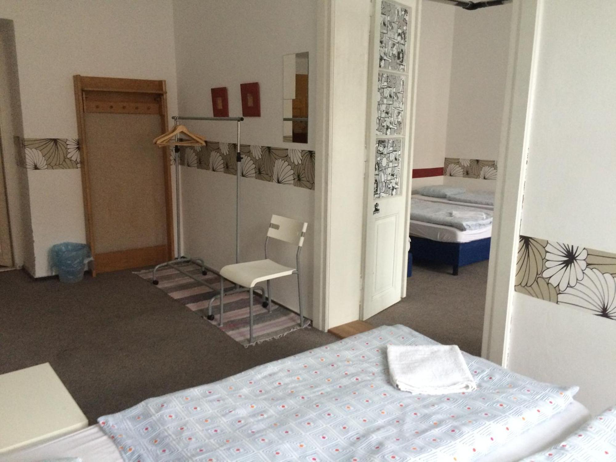 Charles Square Hostel Πράγα Δωμάτιο φωτογραφία